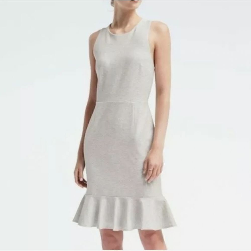 BANANA REPUBLIC Fit & Flare Dress - Size 8